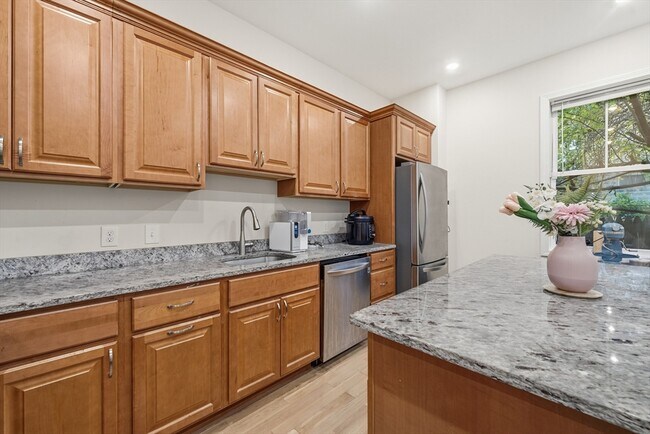 Foto del edificio - 77 North St