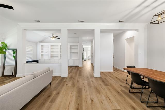 Foto del edificio - 624 Mossycup Oak Dr