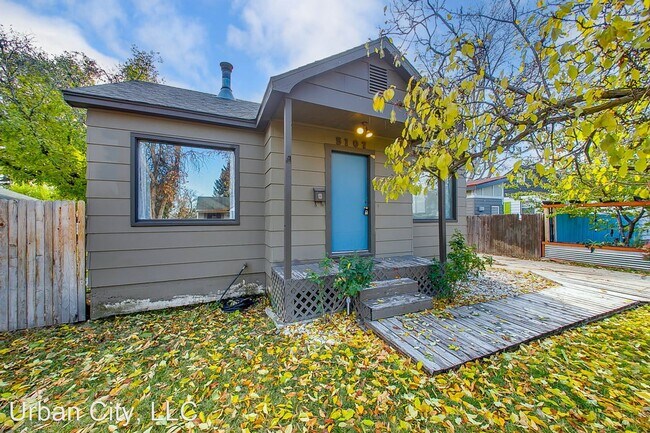 Building Photo - 4 br, 2 bath House - 5107 Ponder St