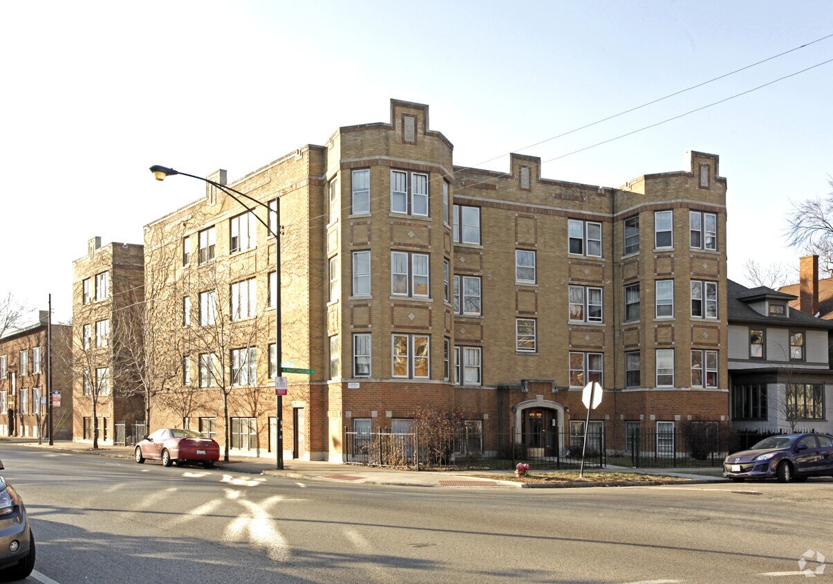 Primary Photo - 1415-1417 W Hutchinson St