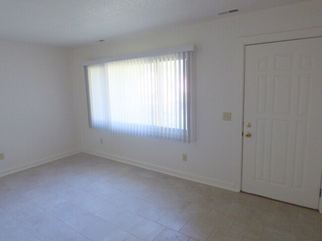 Foto del edificio - 4601 Holton Ave