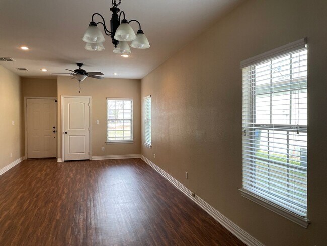 Foto del edificio - House for lease in Pottsboro