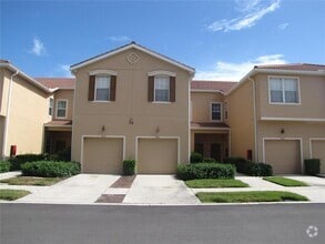 Building Photo - 3461 Parkridge Cir