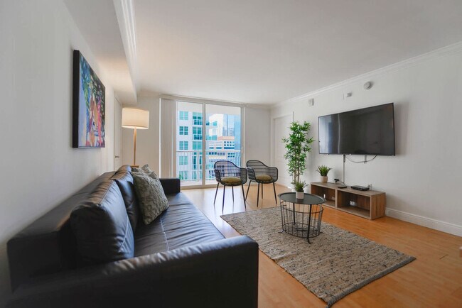 Foto del edificio - 1200 Brickell Bay Dr