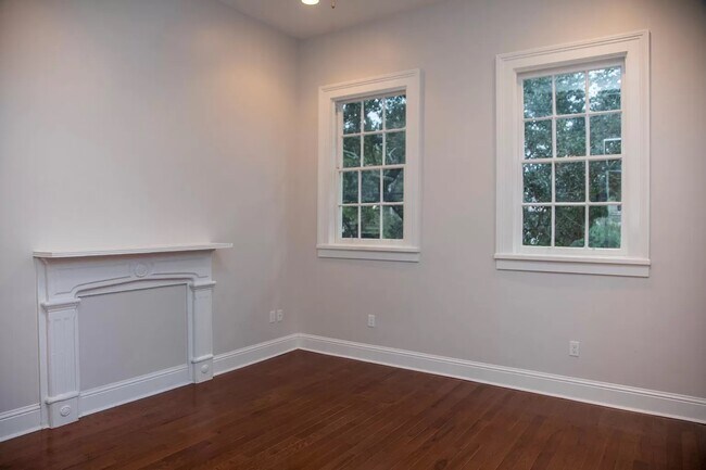 Foto del edificio - SUPER CUTE 2 Bedroom in Mid- City