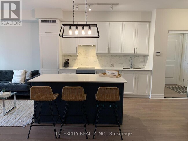 Photo du bâtiment - 9075-9075 Jane St