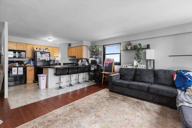 Foto del edificio - 6030 N Sheridan Rd