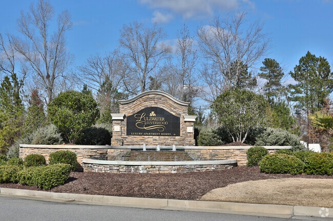 Building Photo - Lullwater At Riverwood