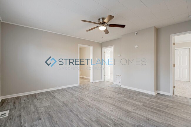 Foto del edificio - NOW OFFERING HALF OFF THE FIRST FULL MONTH...