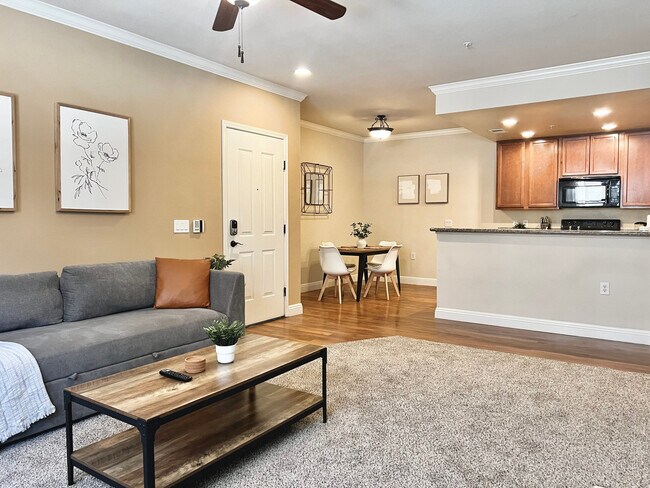 Foto del edificio - 11380 S Virginia St