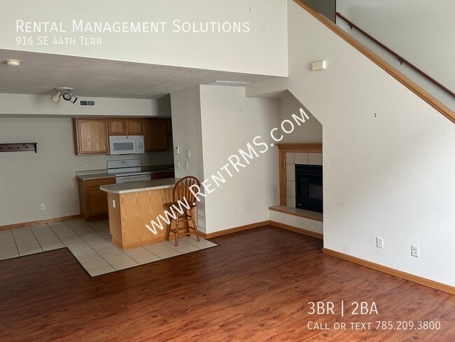 Building Photo - 916 SE 44th Terrace