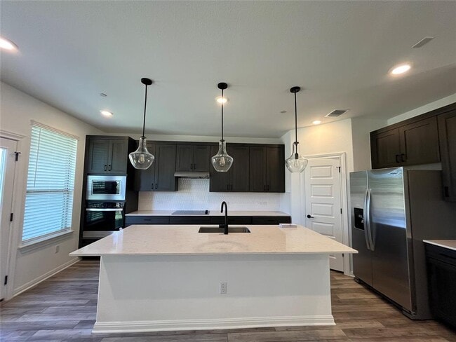 Foto del edificio - 2725 Woodall Dr