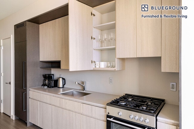 Foto del edificio - 1210 S Indiana Ave