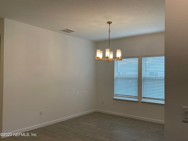 Building Photo - 84770 Fall River Pkwy