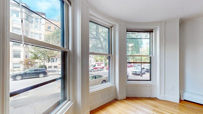 Foto del edificio - 513 Beacon St