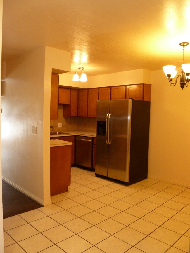 Building Photo - 5816 S 1325 E