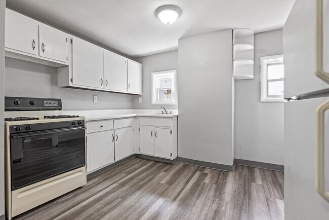 Foto del edificio - 2903 Sussex Ave