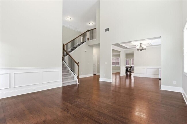 Building Photo - 1515 Riva Ridge