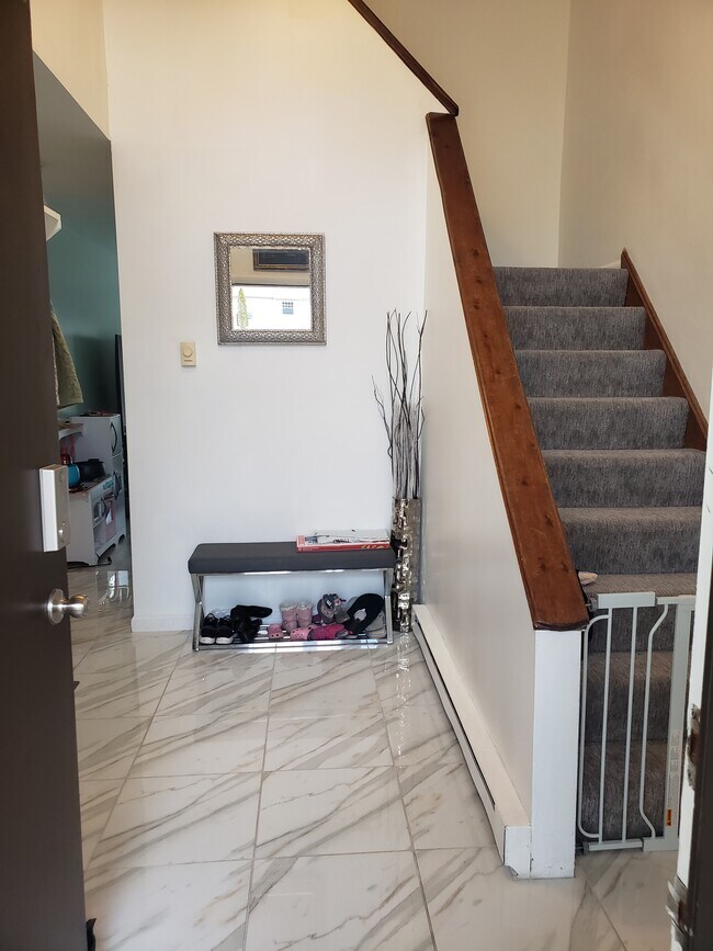 Foto del edificio - 128 Tallow Wood Dr