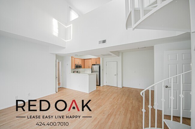 Foto del edificio - ~1 Month FREE~ Incredible Three Bedroom wi...
