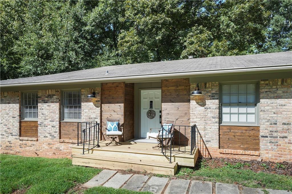 Primary Photo - 4024 Longview Dr
