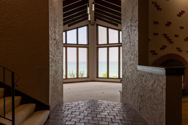 Foto del edificio - 1240 E Donges Ct