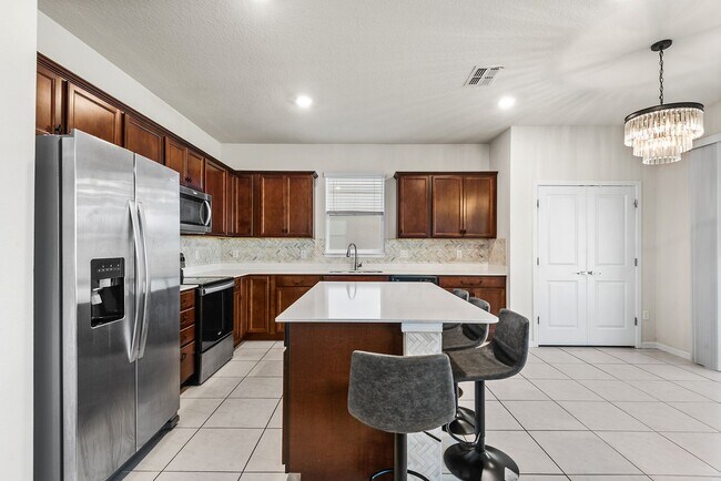 Building Photo - ARDEN PRESERVE HOME FOR RENT!