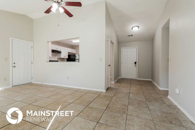 Foto del edificio - 4694 Garden Hills Dr