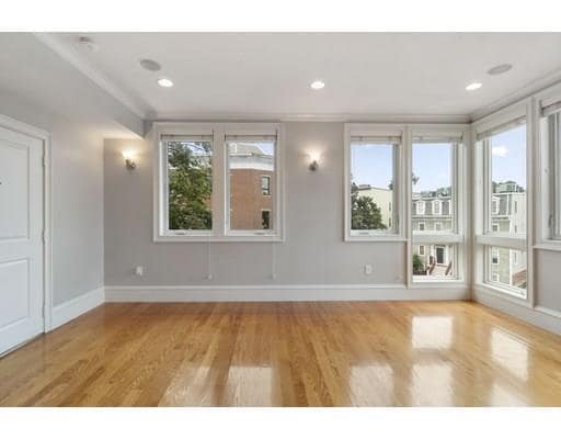 Building Photo - 57 Preble St