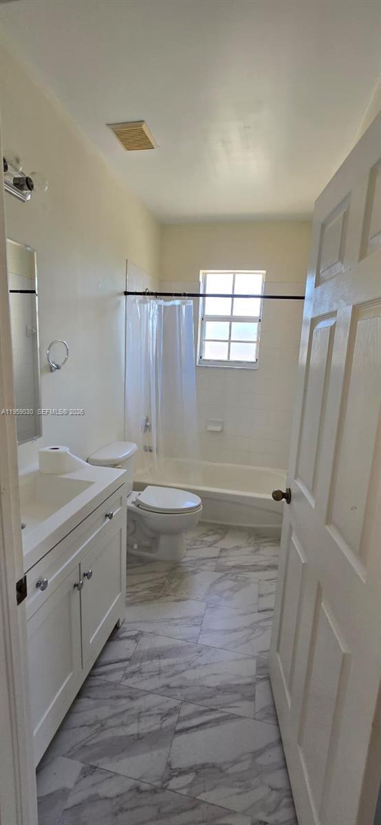 Foto del edificio - 1480 NE 33rd Ave