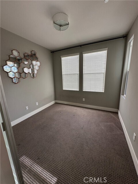Building Photo - 10 Beacon Way