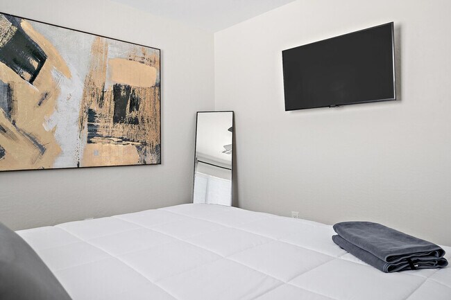 Foto del edificio - 1801 E Raymond St