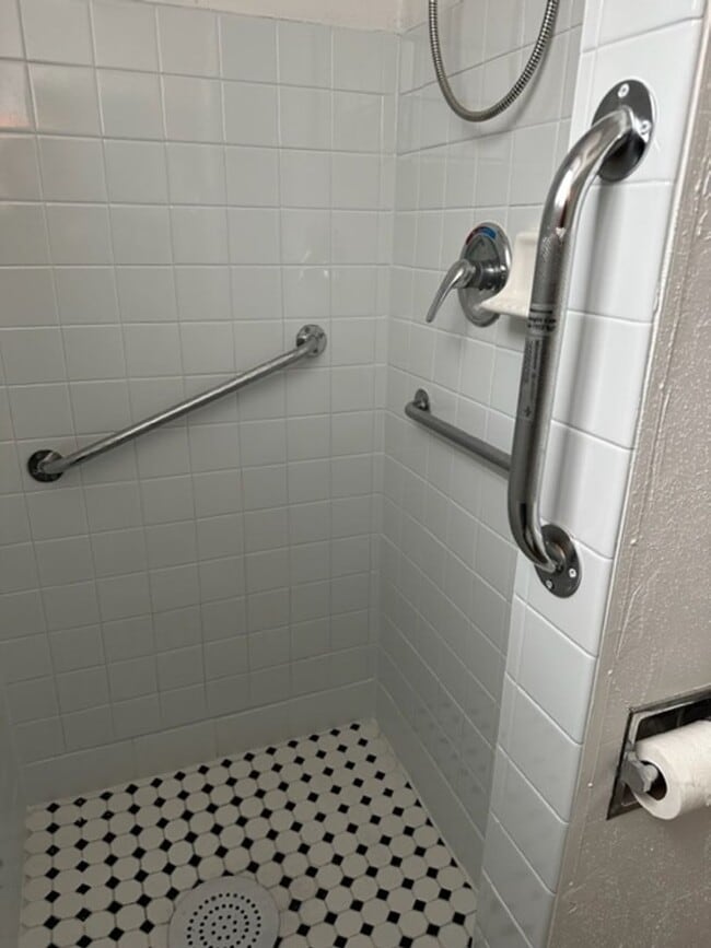 Photo - Belk Apartment