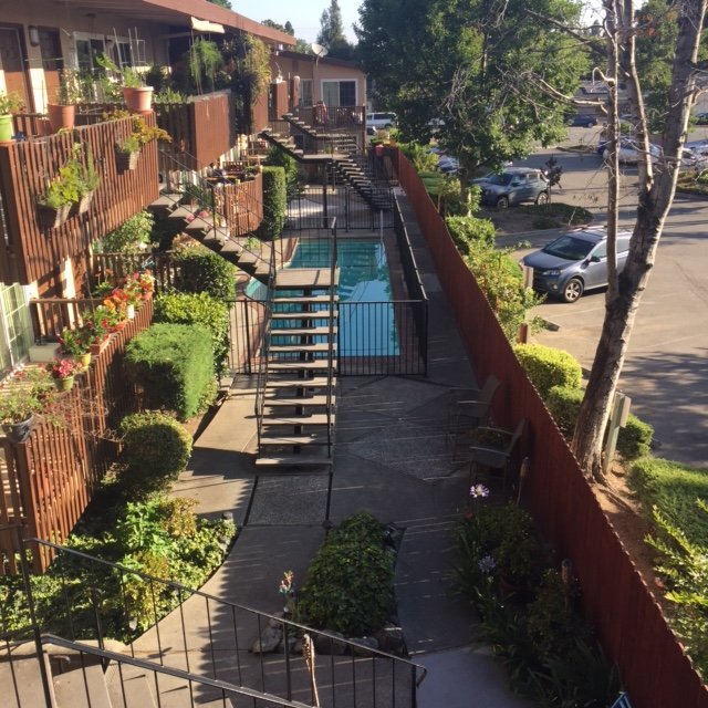 Foto del edificio - 2066 Fruitdale Ave