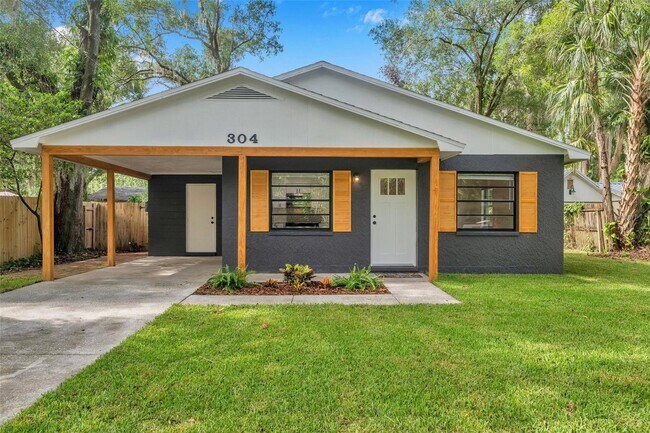 Building Photo - 304 W Idlewild Ave