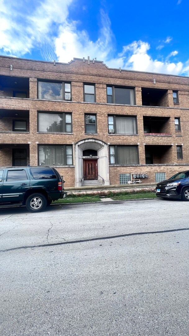 Foto del edificio - 2354 E 72nd St