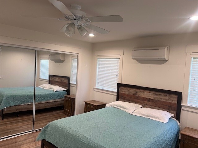 Bedroom - 2741 N White Ave