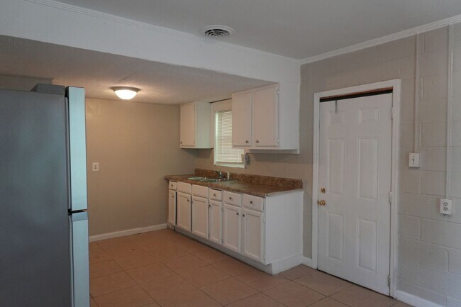 Foto del edificio - 1224 Appling Ct