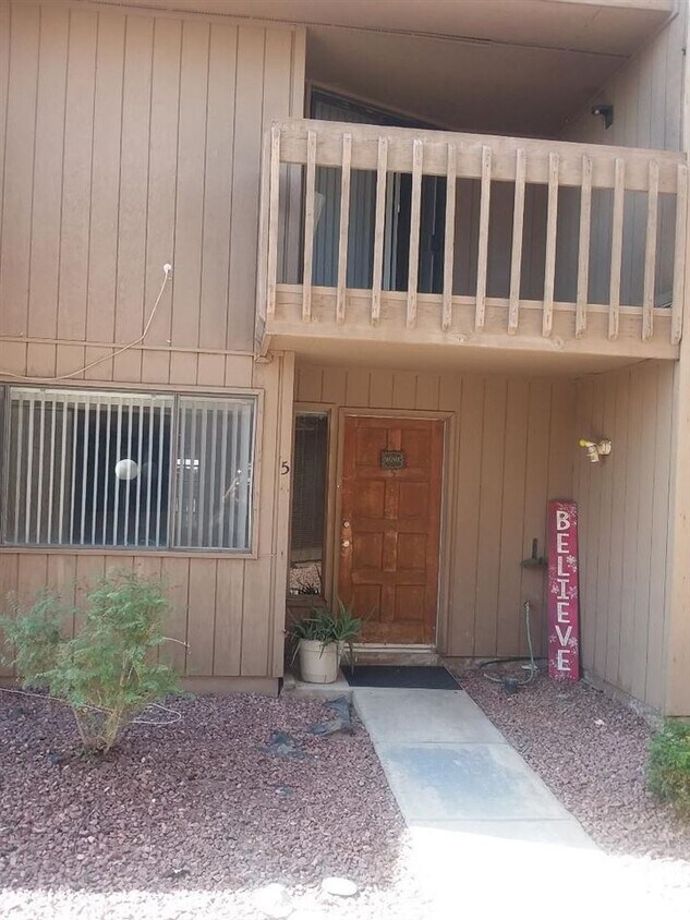 833 S Avenue A Unit 5, Yuma, AZ 85364 Condo for Rent in Yuma, AZ