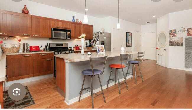 Foto del edificio - 1522 N Prospect Ave