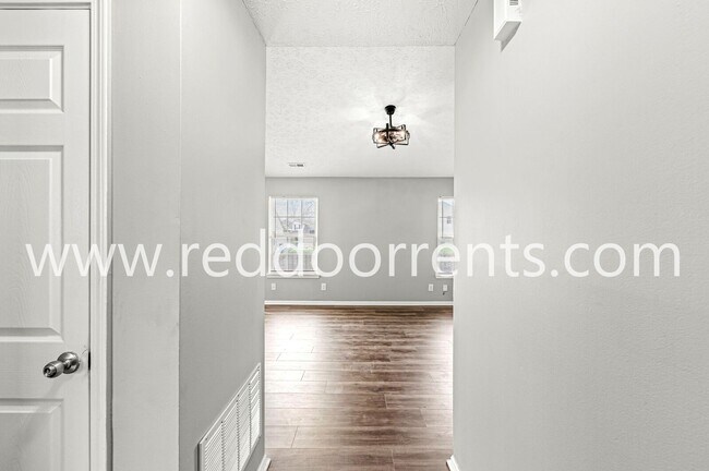 Foto del edificio - Charming 2-Bedroom Home in Indianapolis!