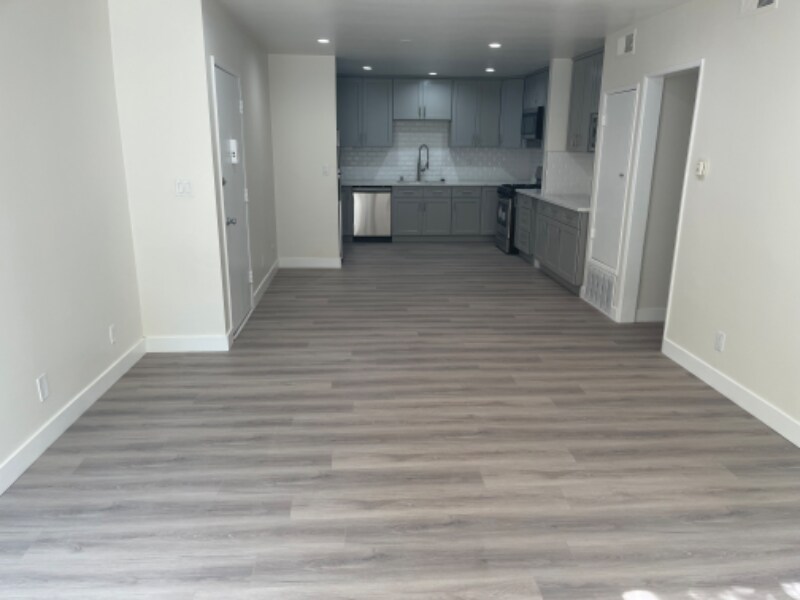 711 Westmount Dr Unit 105, West Hollywood, CA 90069 Apartment for