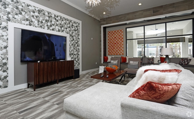 Interior Photo - The Edge at Millenia