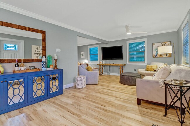 Foto del edificio - 1081 Hollygate Ln