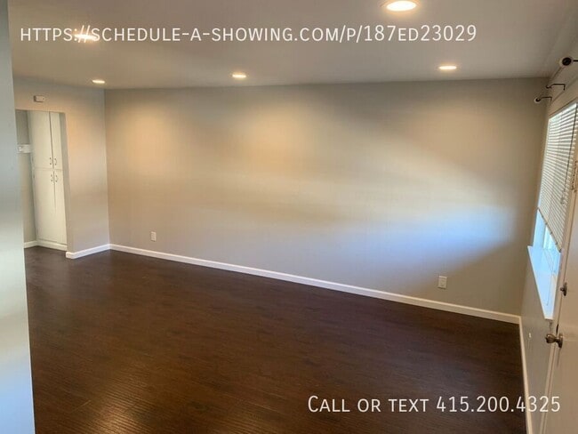 Building Photo - 203 Superior Dr