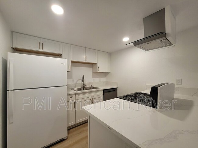 Foto del edificio - 1228 Wayland Ave