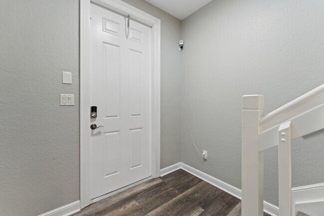 Foto del edificio - 500 Pacific Grove Dr