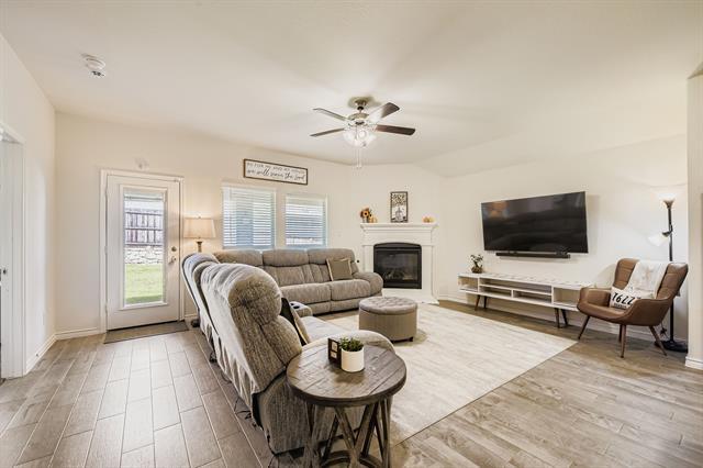 Building Photo - 11301 Summer Rain Blvd