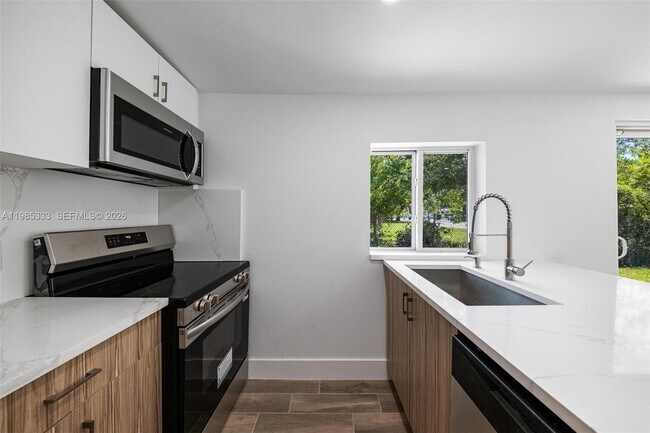 Foto del edificio - 5900 NW 5th Ct