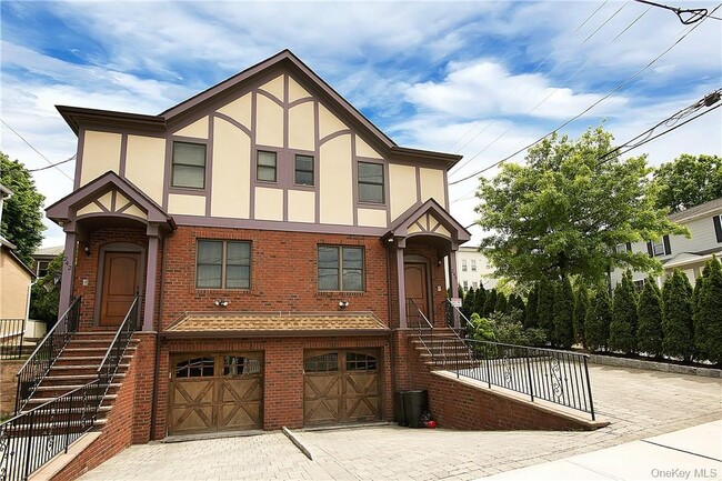 Foto del edificio - 240 Columbus Ave